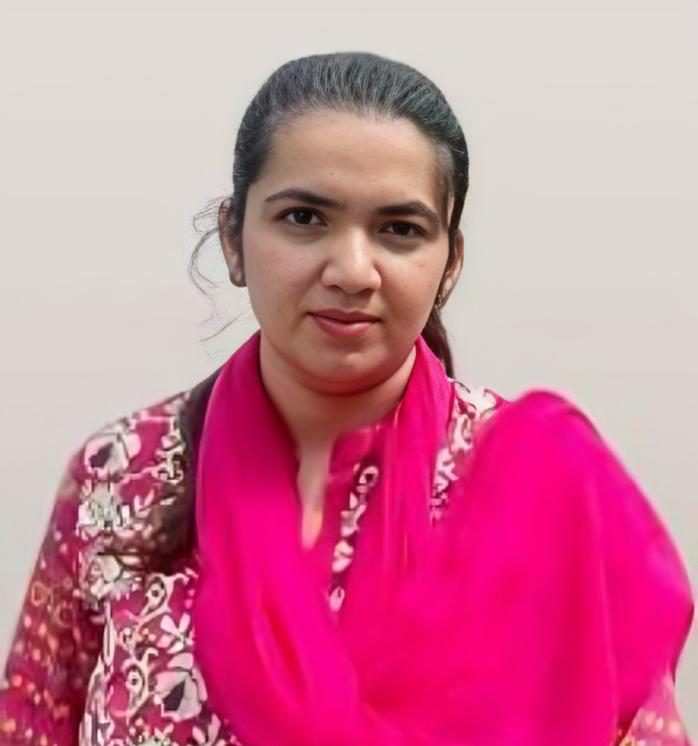 Dr. Maira Khalid